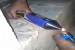 少年の火遊び・・・ライターで熱せられた缶が大爆発を起こす