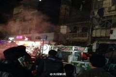 屋台がガス爆発を起こした瞬間の映像