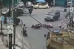 起こるべくして起こった事故・・・丁字路でバイク同士が衝突する